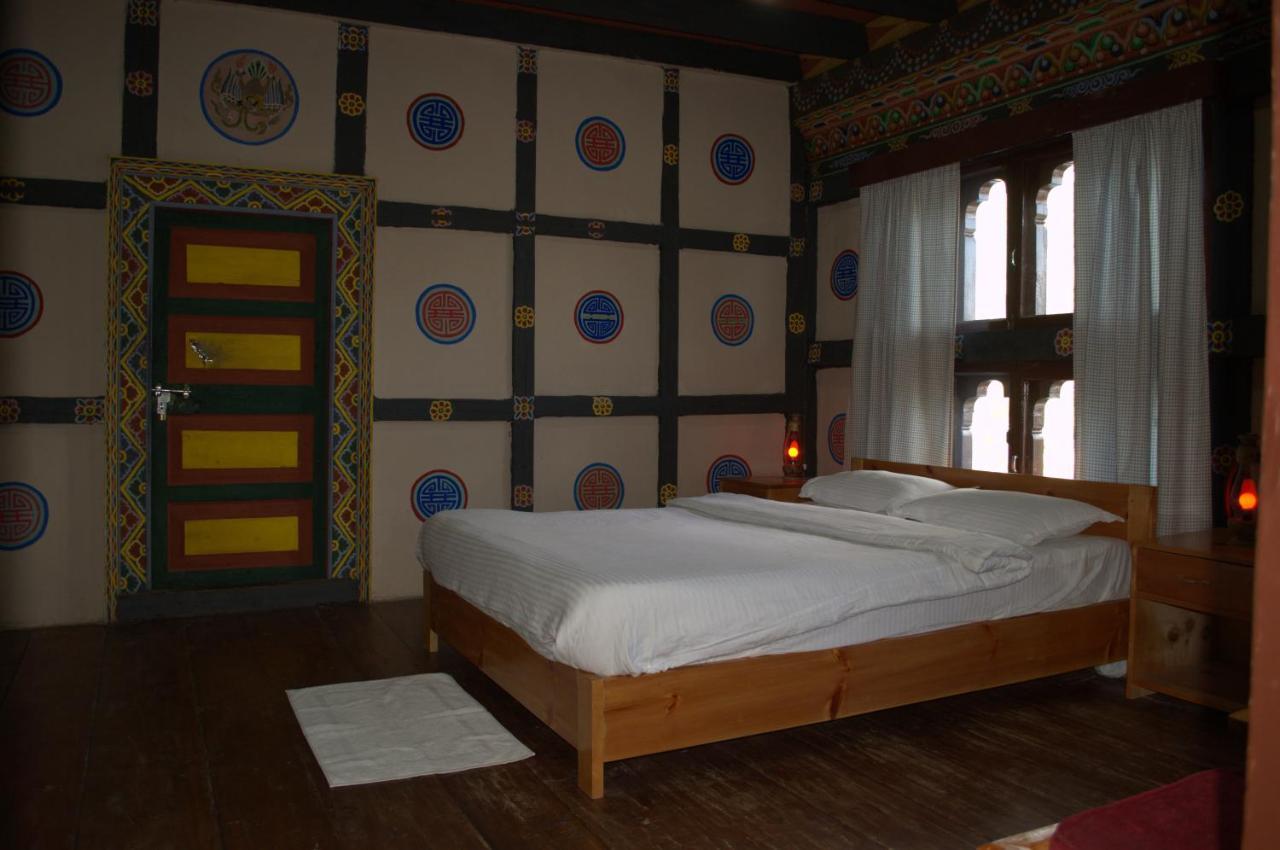 Ama'S Village Lodge Paro Bagian luar foto