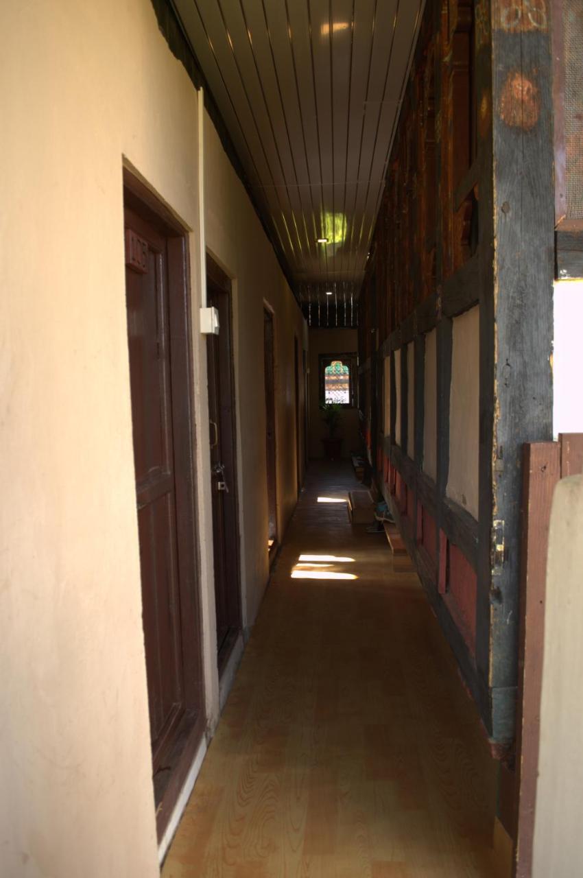 Ama'S Village Lodge Paro Bagian luar foto